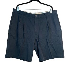 Tommy Bahama Shorts Mens 38 Silk Pleated Chino Preppy Casual Adult